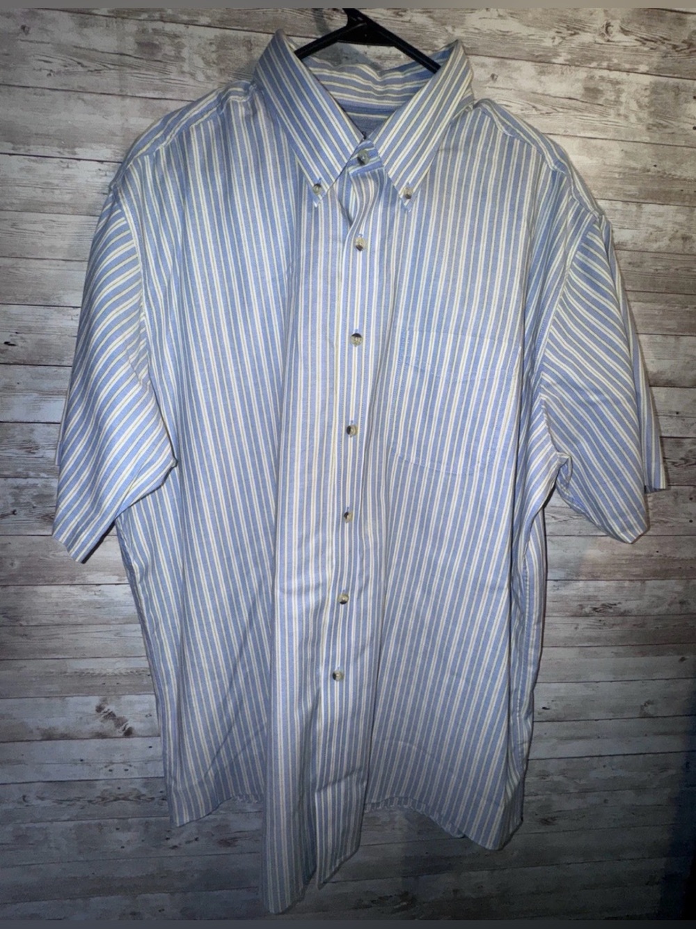 L.L. Bean Button Up Shirt Men’s XL Reg Blue White Striped 100% Cotton Good Cond